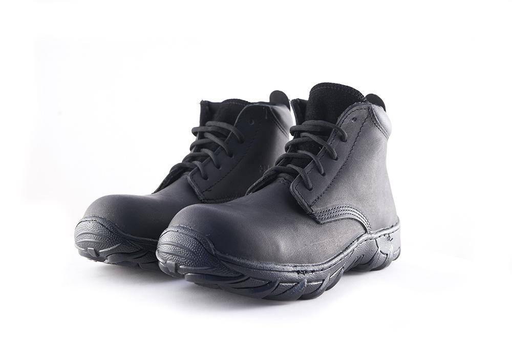 BOTAS DE CUERO MAXGUARD 36